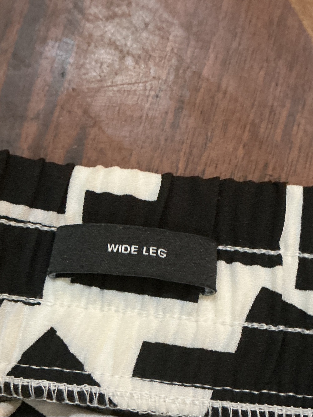 torrid Black and White Wide Leg Pants - Picture 4 of 6